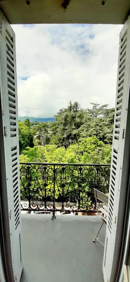 Studio 3 étoiles le 102, Aix les bains centre Thermes Palace le Beau Site Aix-les-Bains Esterno foto